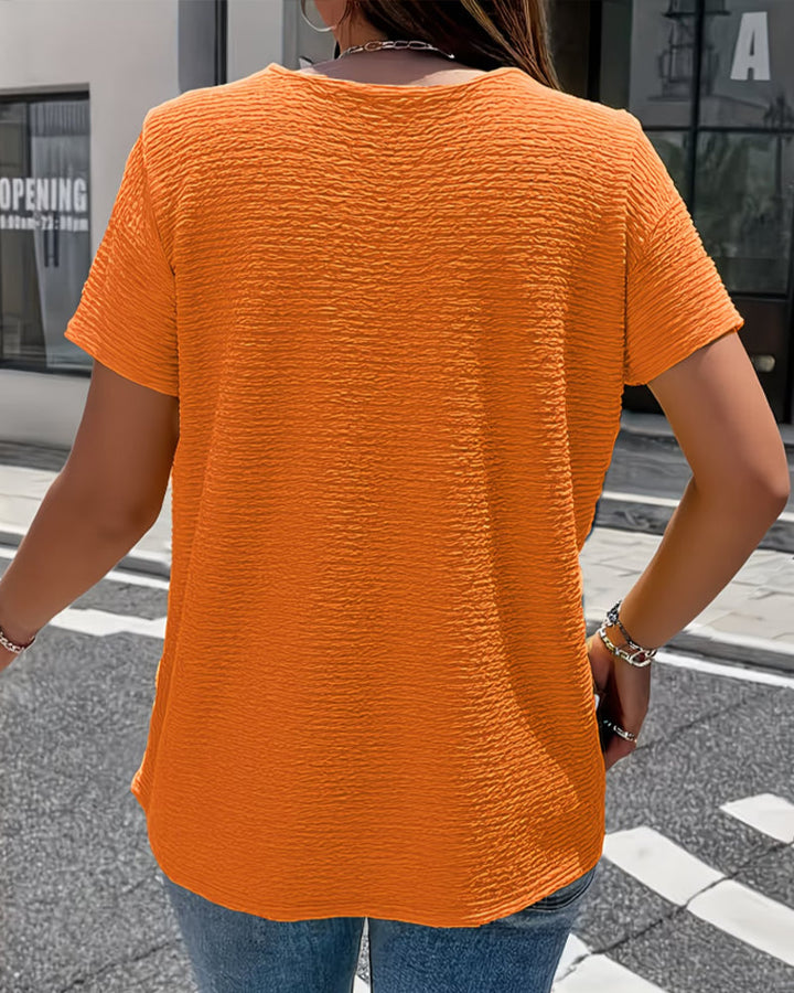 T-shirt Collo Peter Pan con Bottoni