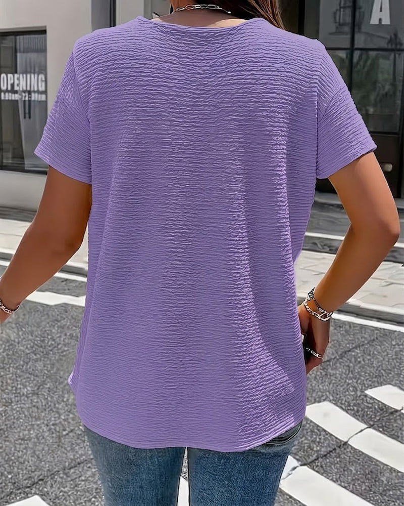 T-shirt Collo Peter Pan con Bottoni