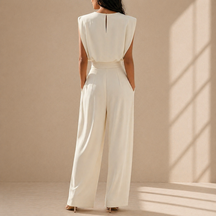 Ariia | Tuta Elegante con Spalle Strutturate